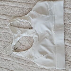 NWT Halara Criss cross yoga sports bra